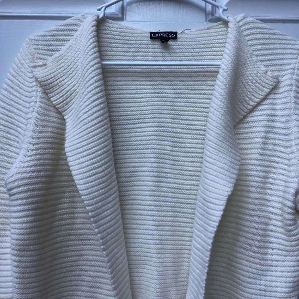Express Open Cardigan - Picture 2 of 6
